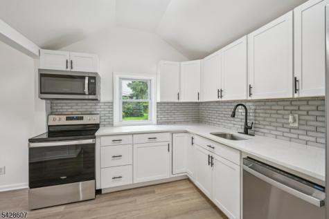 223 Waconia Road Vernon NJ 07422