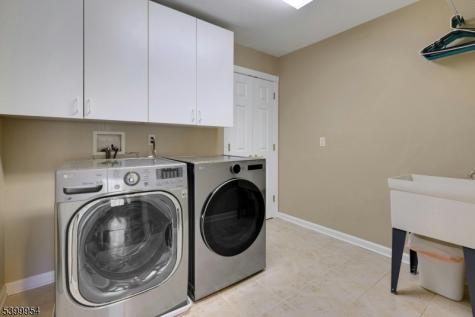 18 Shadowbrook Way Randolph NJ 07945