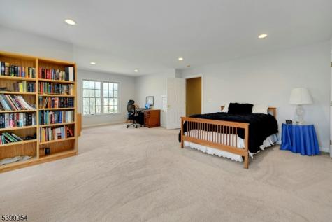 18 Shadowbrook Way Randolph NJ 07945