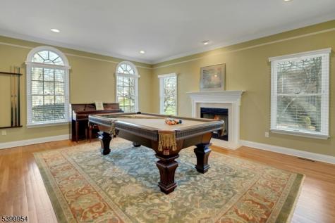 18 Shadowbrook Way Randolph NJ 07945