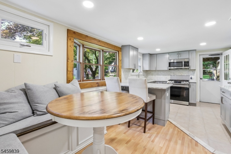 2 Whaleback Waddy Denville NJ 07834