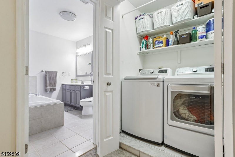 2 Whaleback Waddy Denville NJ 07834