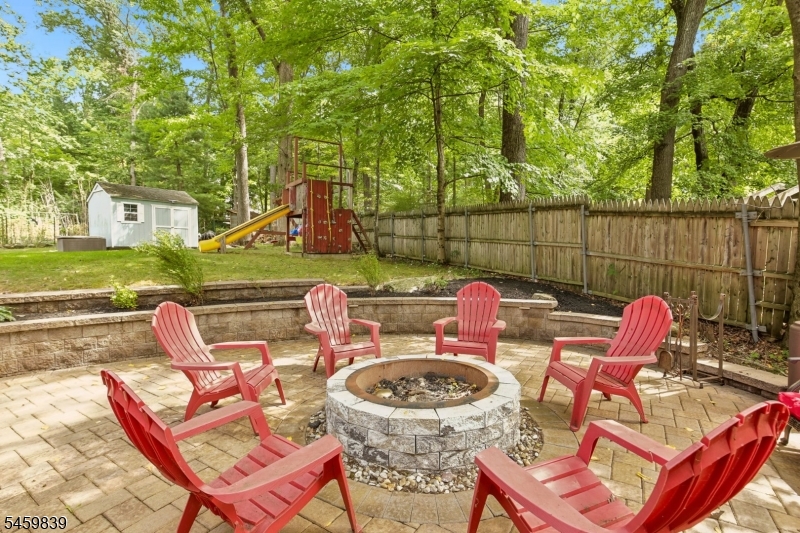 2 Whaleback Waddy Denville NJ 07834
