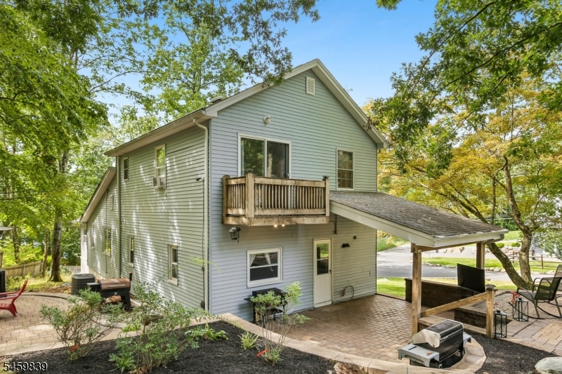 2 Whaleback Waddy Denville NJ 07834