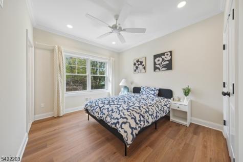 35 Lee Road Livingston NJ 07039