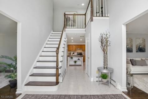 17 Garden Street East Hanover NJ 07936