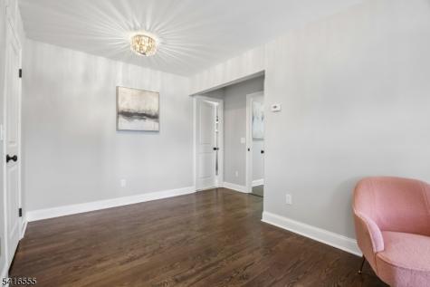 17 Garden Street East Hanover NJ 07936