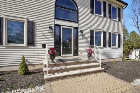17 Garden Street East Hanover NJ 07936