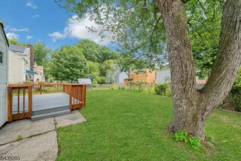 12 Lerome Place Teaneck NJ 07666
