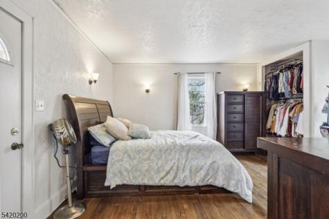 16 Jones Place West Orange NJ 07052