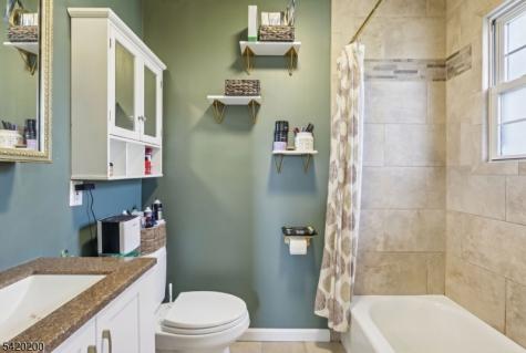 16 Jones Place West Orange NJ 07052