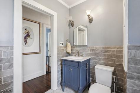 16 Jones Place West Orange NJ 07052