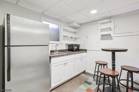 16 Jones Place West Orange NJ 07052