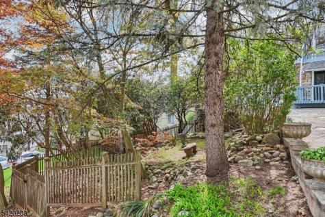 16 Jones Place West Orange NJ 07052