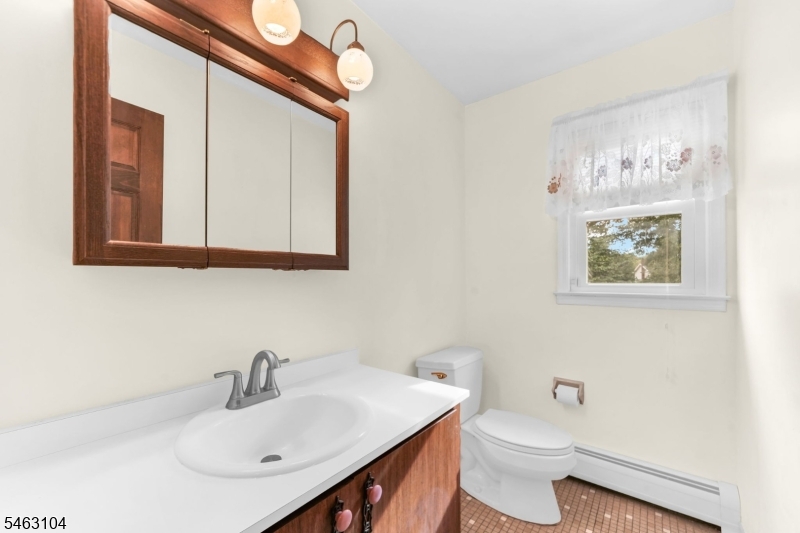16 Avalon Drive Montville NJ 07045
