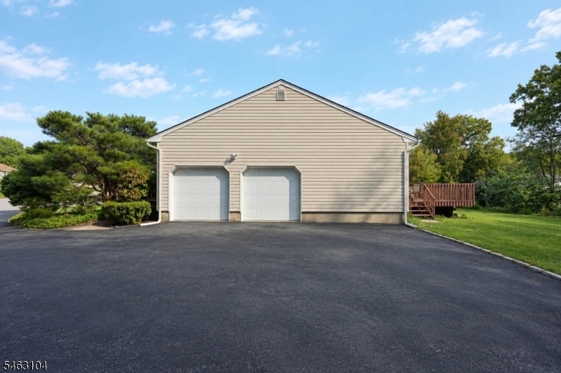 16 Avalon Drive Montville NJ 07045