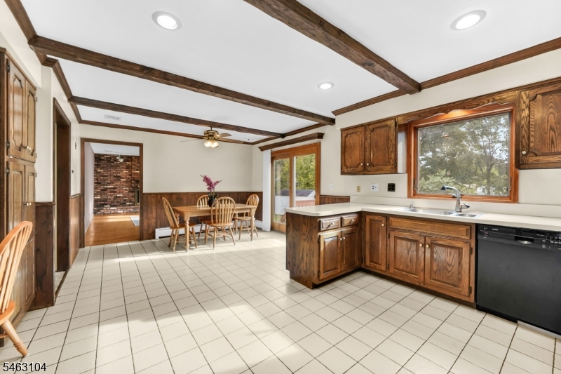 16 Avalon Drive Montville NJ 07045