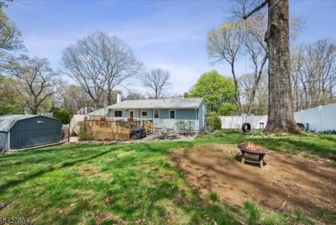 77 Brooklyn Road Stanhope NJ 07874
