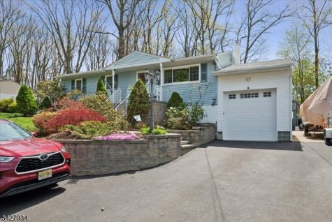 77 Brooklyn Road Stanhope NJ 07874