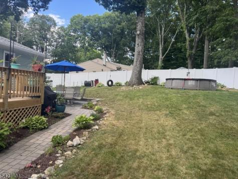 77 Brooklyn Road Stanhope NJ 07874