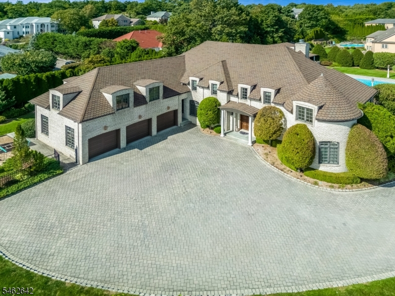 15 Mountainview Court Totowa NJ 07512