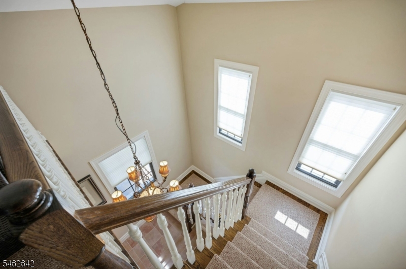 15 Mountainview Court Totowa NJ 07512
