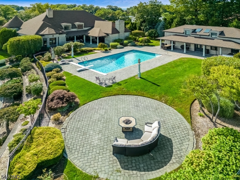 15 Mountainview Court Totowa NJ 07512