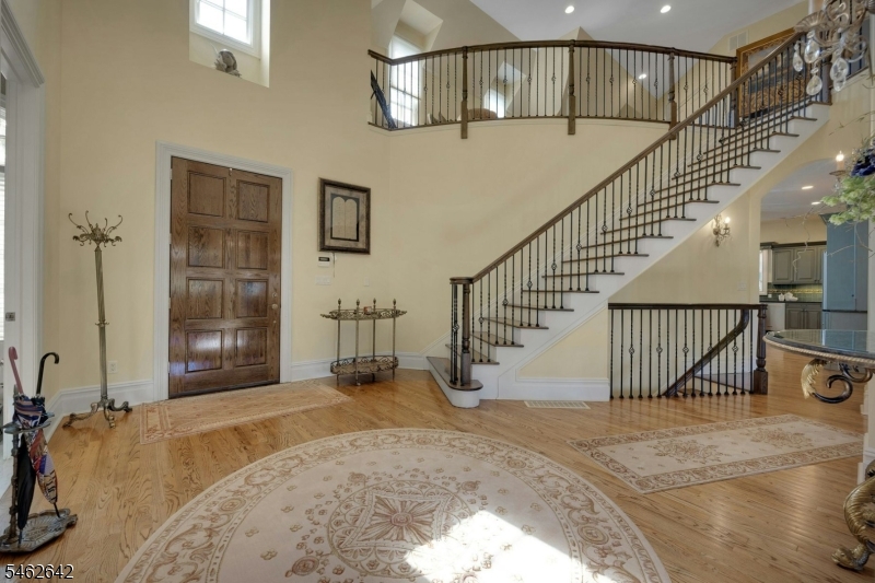 15 Mountainview Court Totowa NJ 07512