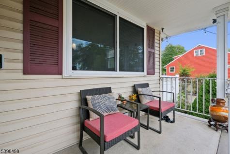 657 Barron Avenue Woodbridge NJ 07095