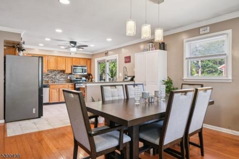 657 Barron Avenue Woodbridge NJ 07095