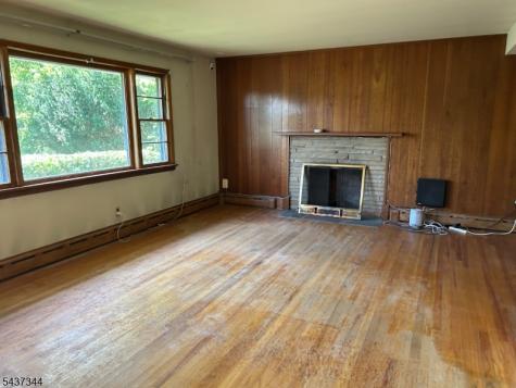 71 Walnut Avenue Franklin NJ 08873