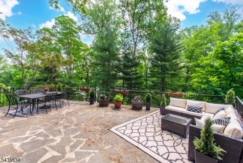 7 Woodbine Lane Sparta NJ 07871