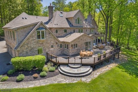 23 Saddle Hill Road Mendham NJ 07931