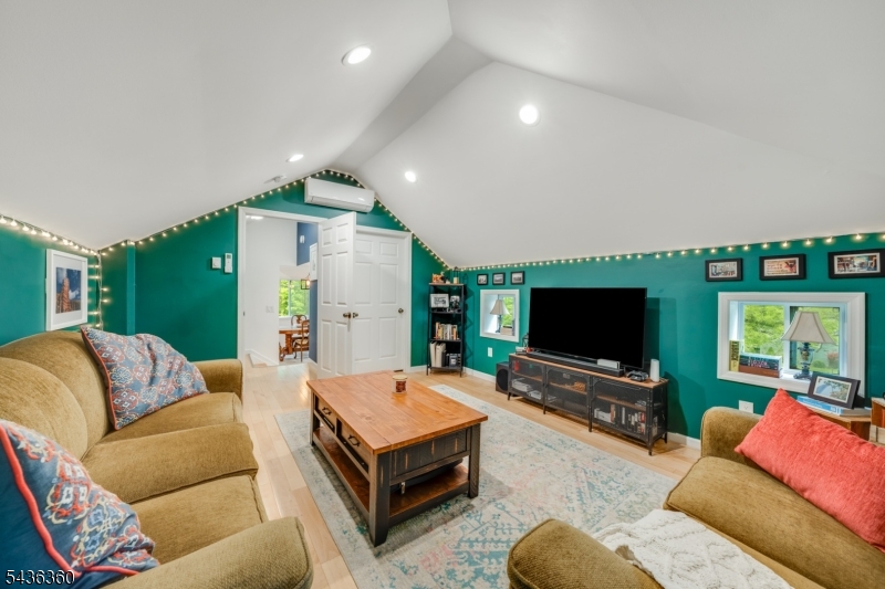 22 Paddock Avenue Vernon NJ 07422