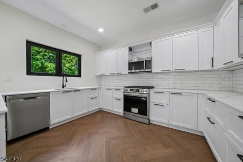 1804 Rutherford Street Rahway NJ 07065