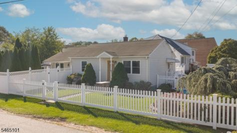 3 6TH Avenue Wanaque NJ 07420