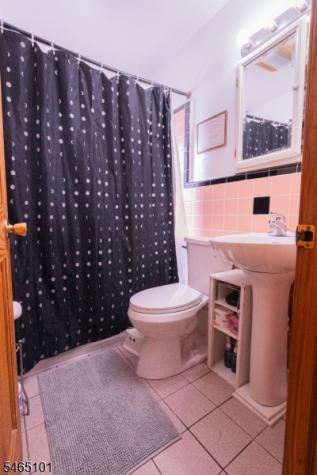 3 6TH Avenue Wanaque NJ 07420