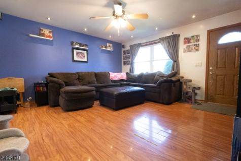 3 6TH Avenue Wanaque NJ 07420