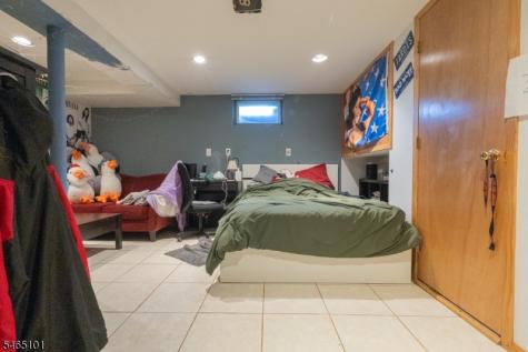 3 6TH Avenue Wanaque NJ 07420
