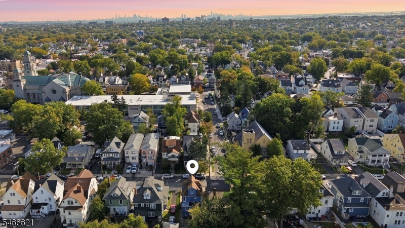 27 Richelieu Terrace Newark NJ 07106