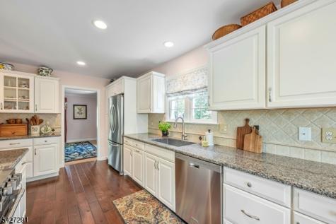 120 Hillcrest Avenue Morris NJ 07960
