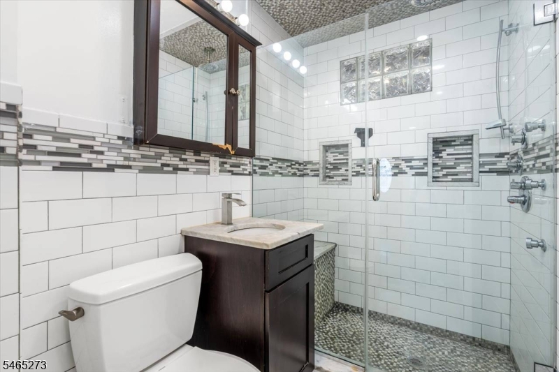 54 Hancox Avenue Nutley NJ 07110