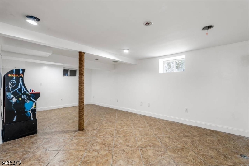 54 Hancox Avenue Nutley NJ 07110
