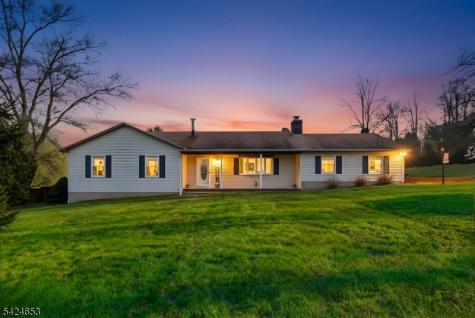 16 Hogback Road Franklin NJ 08867