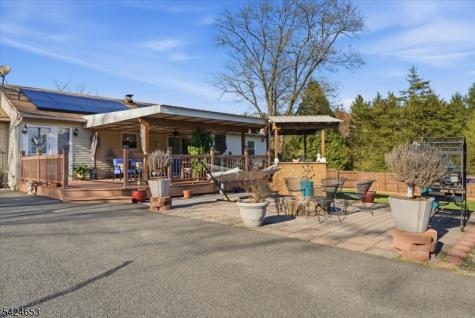 16 Hogback Road Franklin NJ 08867