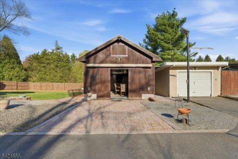 16 Hogback Road Franklin NJ 08867