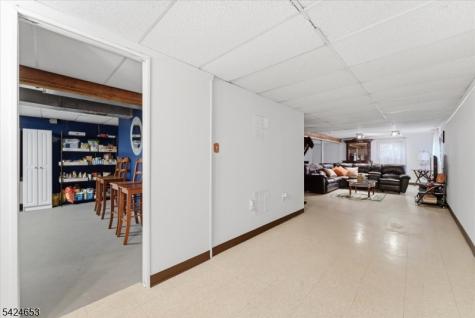 16 Hogback Road Franklin NJ 08867