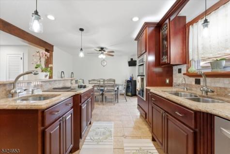 16 Hogback Road Franklin NJ 08867