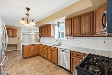 10 Liberty Woods Drive Liberty NJ 07838