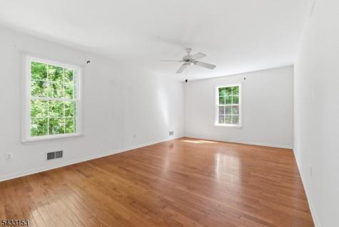 10 Liberty Woods Drive Liberty NJ 07838
